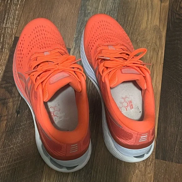 EUC ASICS Women's Neon Coral Running Shoes - Picture 7 of 10